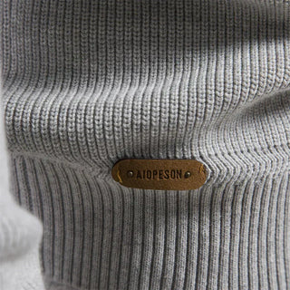 Sweter z zamkiem dzianinowy