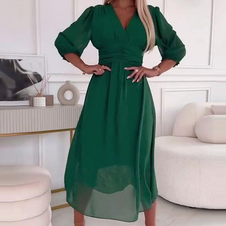 Modna szyfonowa sukienka z dekoltem V