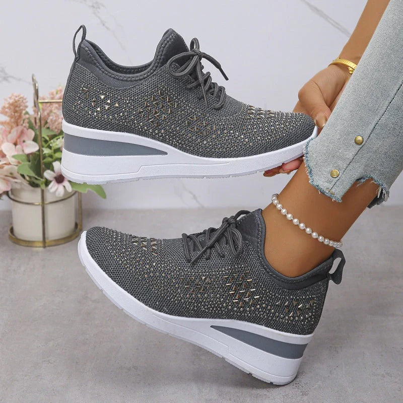 Rina | Przewiewne Sneakersy Ozdobione Kryształkami